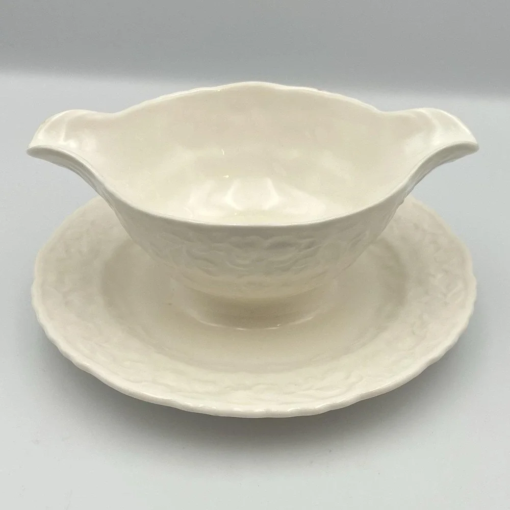 Vintage 1960s Pope Gosser‎ China Rose Point Gravy Boat Attached Underplate USA
